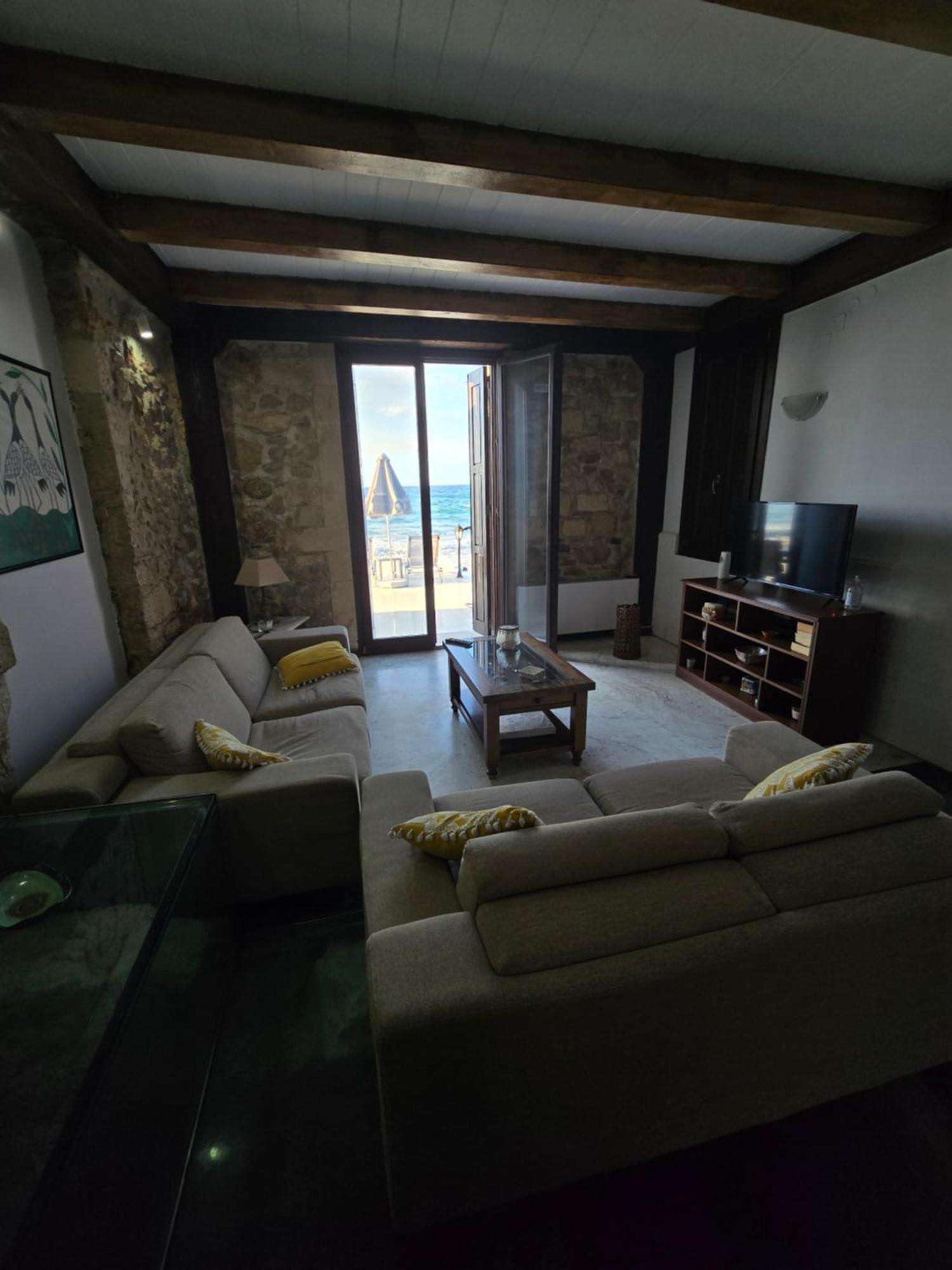 Volakas Beachfront Suites Rethimno Eksteriør billede